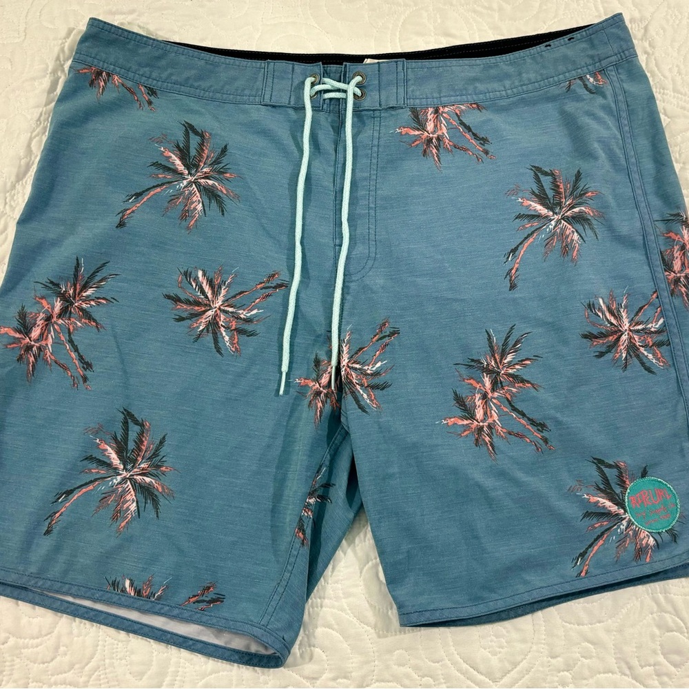 Ripcurl Mirage Boardies/Board Shorts Men's Size 38 Beach/Pool/Resort Wear EUC